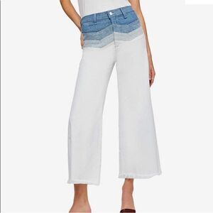 7 For All Mankind High-Waist Cropped‎ Flare Chevron